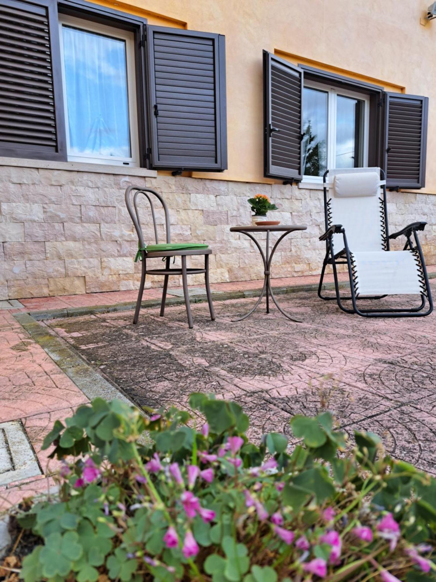 La Casa Di Mezzo-Affitti Brevi-Zona Ospedali Villa Busso Kültér fotó